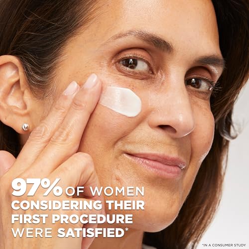 Revitalift 4 L'Oreal Paris Revitalift Triple Power Anti-Aging Face Moisturizer, Pro Retinol, Hyaluronic Acid & Vitamin C to Reduce Wrinkles, Firm & Brighten Skin, 1.7 Oz