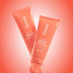 FoxTale Super Glow Face Wash with Vitamin C & Papaya Enzyme - 100 ml