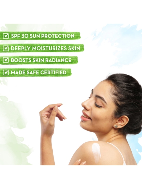 Mamaearth Vitamin C SPF 30 Sunscreen Body Lotion with Honey & Carrot Seed - 300 ml 6 Mamaearth Vitamin C SPF 30 Sunscreen Body Lotion with Honey & Carrot Seed - 300 ml