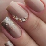 The Pink Truck Set Of 24 Reusable Nails -Beige Glitter Honey With Stones Design