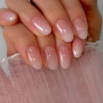 Vembley Set of 24 Pink Oval Press On Nails