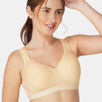 BEWILD Full Coverage Heavily Padded Sports Bra