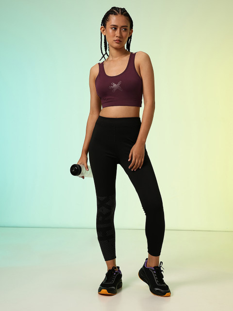 HRX by Hrithik Roshan Lightly Padded Rapid-Dry Running Bra HR_SS25_W_BA_KR002_03_B 6 HRX by Hrithik Roshan Lightly Padded Rapid-Dry Running Bra HR_SS25_W_BA_KR002_03_B