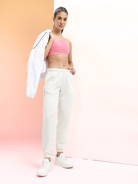 HRX by Hrithik Roshan Medium Coverage Lightly Padded Lifestyle Bra 6 HRX by Hrithik Roshan Medium Coverage Lightly Padded Lifestyle Bra