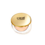 Lakme Makeup+Skincare 1% Vit C Superglow Skin Perfecting SPF20 Compact 8g - Ivory 10